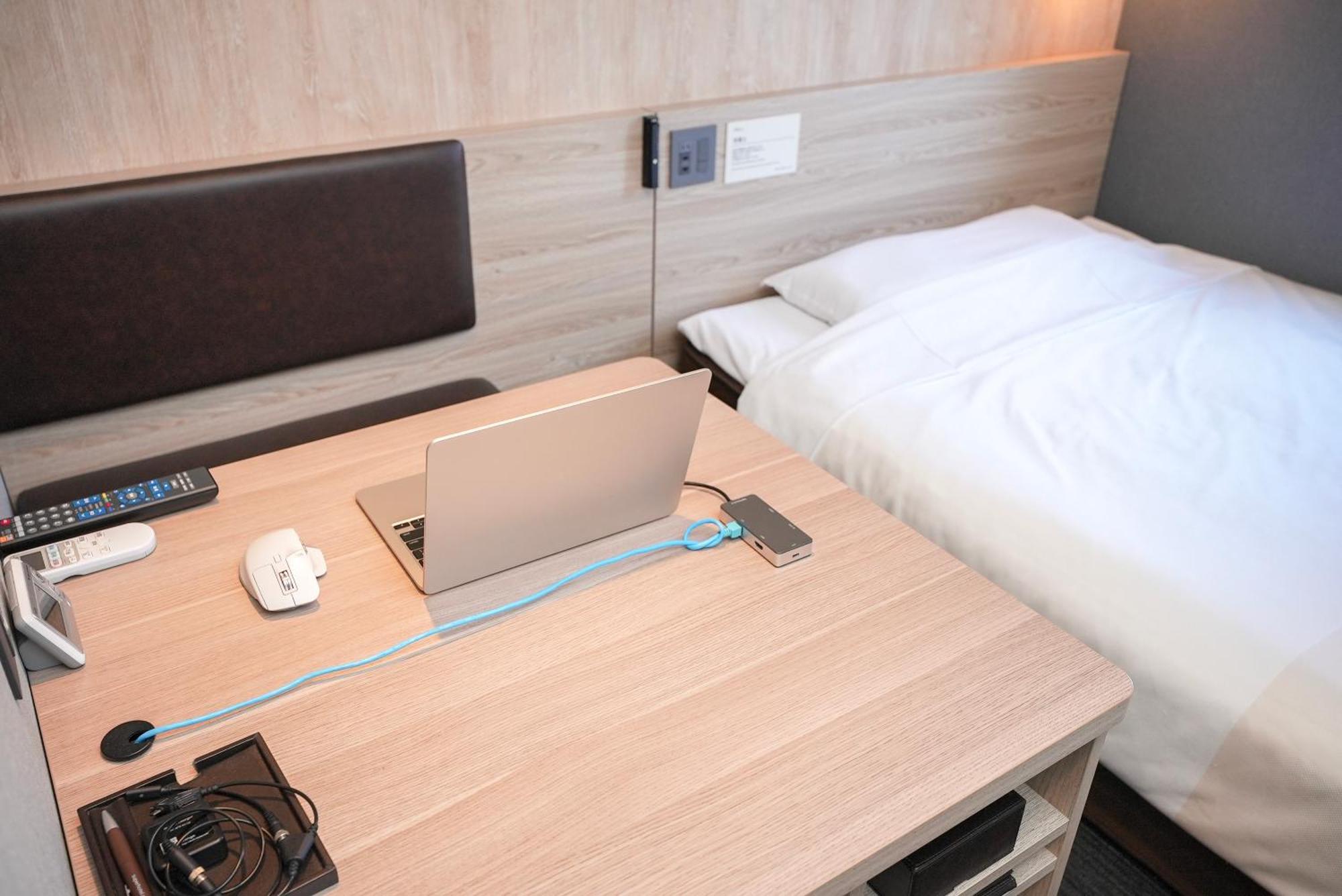 Super Hotel Хиросима Экстерьер фото